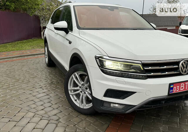 Фольксваген Tiguan Allspace, об'ємом двигуна 2 л та пробігом 187 тис. км за 21999 $, фото 6 на Automoto.ua