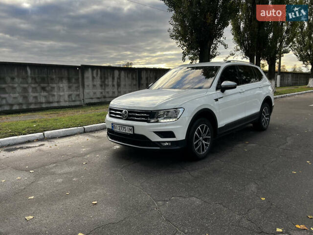 Фольксваген Tiguan Allspace, объемом двигателя 2 л и пробегом 203 тыс. км за 24500 $, фото 4 на Automoto.ua