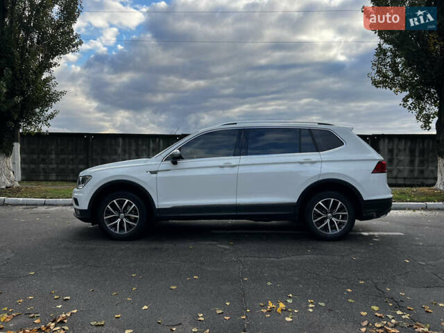 Фольксваген Tiguan Allspace, объемом двигателя 2 л и пробегом 203 тыс. км за 24500 $, фото 5 на Automoto.ua
