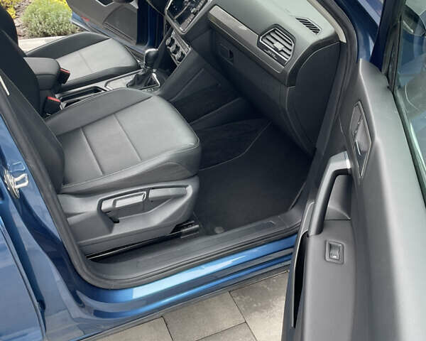 Фольксваген Tiguan Allspace, объемом двигателя 2 л и пробегом 4 тыс. км за 24000 $, фото 32 на Automoto.ua