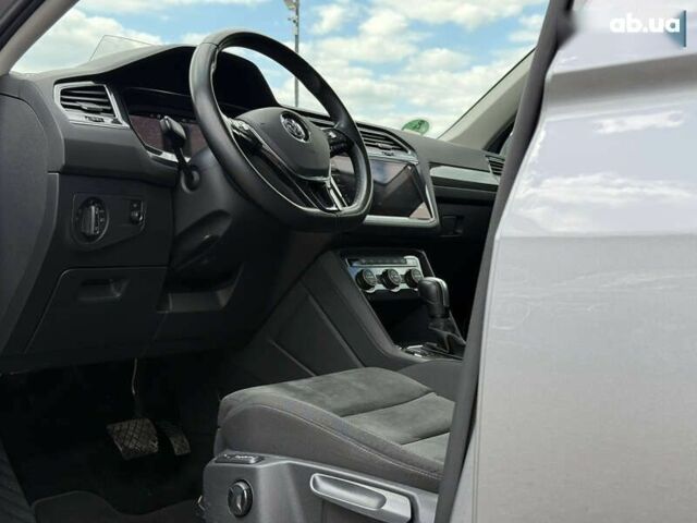 Фольксваген Tiguan Allspace, объемом двигателя 2 л и пробегом 192 тыс. км за 27713 $, фото 29 на Automoto.ua
