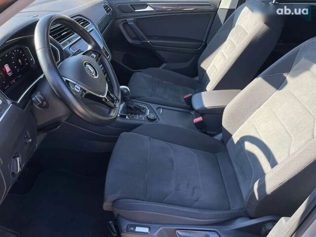 Фольксваген Tiguan Allspace, объемом двигателя 2 л и пробегом 192 тыс. км за 26844 $, фото 26 на Automoto.ua
