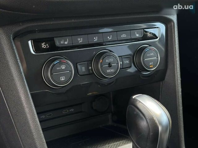 Фольксваген Tiguan Allspace, об'ємом двигуна 0 л та пробігом 220 тис. км за 27500 $, фото 26 на Automoto.ua