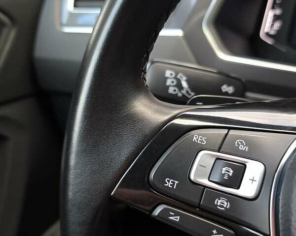 Фольксваген Tiguan Allspace, объемом двигателя 2 л и пробегом 184 тыс. км за 28100 $, фото 47 на Automoto.ua
