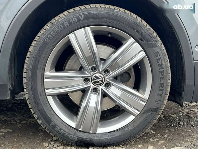 Фольксваген Tiguan Allspace 2022 в Луцке на Automoto.ua Фольксваген Tiguan Allspace, объемом двигателя 2 л и пробегом 171 тыс. км за 33147 $, фото 23 на Automoto.ua