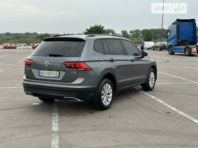 Серый Фольксваген Tiguan Allspace, объемом двигателя 2 л и пробегом 68 тыс. км за 19800 $, фото 84 на Automoto.ua