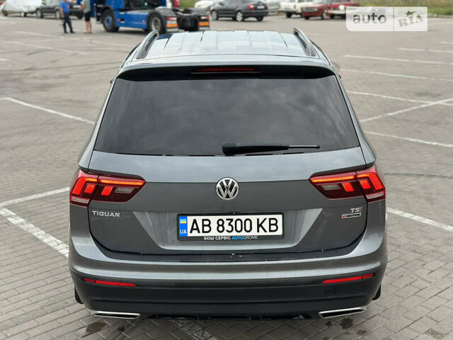 Серый Фольксваген Tiguan Allspace, объемом двигателя 2 л и пробегом 68 тыс. км за 19800 $, фото 79 на Automoto.ua