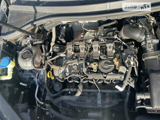 Серый Фольксваген Tiguan Allspace, объемом двигателя 2 л и пробегом 136 тыс. км за 22800 $, фото 31 на Automoto.ua