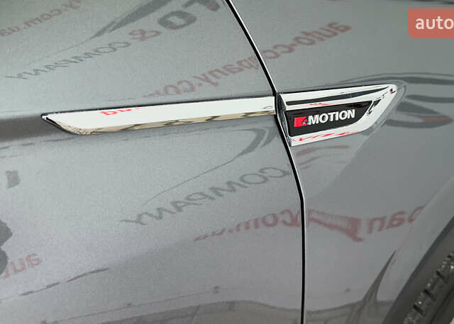 Фольксваген Tiguan Allspace 2018 в Львове на Automoto.ua Серый Фольксваген Tiguan Allspace, объемом двигателя 2 л и пробегом 155 тыс. км за 28450 $, фото 39 на Automoto.ua