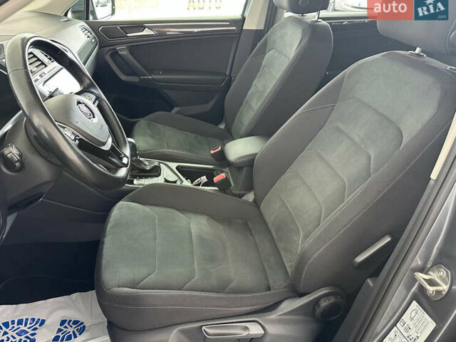 Серый Фольксваген Tiguan Allspace, объемом двигателя 2 л и пробегом 155 тыс. км за 28450 $, фото 7 на Automoto.ua