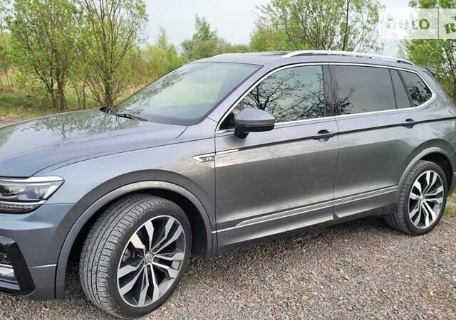 Серый Фольксваген Tiguan Allspace, объемом двигателя 2 л и пробегом 115 тыс. км за 28200 $, фото 9 на Automoto.ua