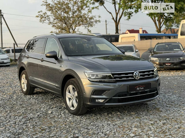 Серый Фольксваген Tiguan Allspace, объемом двигателя 2 л и пробегом 161 тыс. км за 27750 $, фото 13 на Automoto.ua