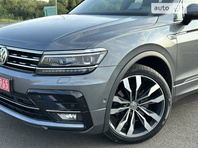 Серый Фольксваген Tiguan Allspace, объемом двигателя 2 л и пробегом 91 тыс. км за 36999 $, фото 95 на Automoto.ua