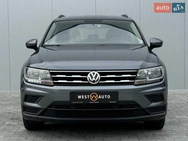Фольксваген Tiguan Allspace 2018 в Мукачеве на Automoto.ua Серый Фольксваген Tiguan Allspace, объемом двигателя 1.98 л и пробегом 149 тыс. км за 15700 $, фото 1 на Automoto.ua