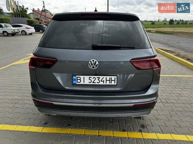 Серый Фольксваген Tiguan Allspace, объемом двигателя 2 л и пробегом 152 тыс. км за 25990 $, фото 10 на Automoto.ua