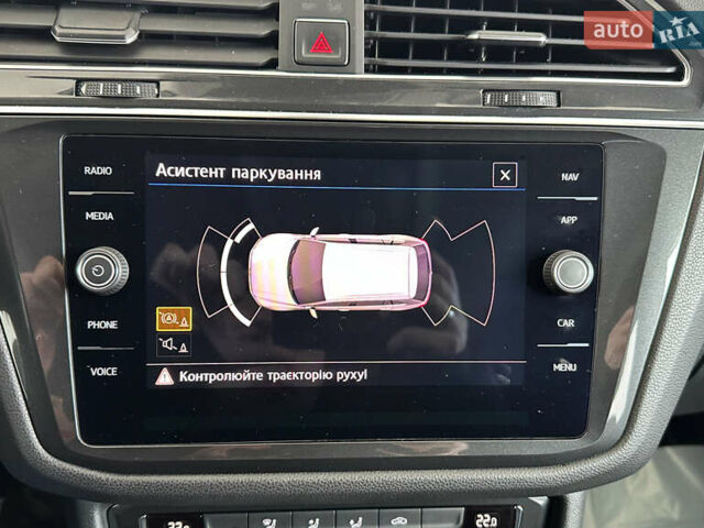 Серый Фольксваген Tiguan Allspace, объемом двигателя 2 л и пробегом 155 тыс. км за 28450 $, фото 37 на Automoto.ua