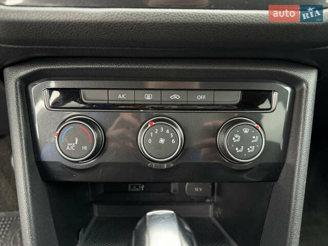 Фольксваген Tiguan Allspace 2018 в Мукачеве на Automoto.ua Серый Фольксваген Tiguan Allspace, объемом двигателя 1.98 л и пробегом 149 тыс. км за 15700 $, фото 30 на Automoto.ua