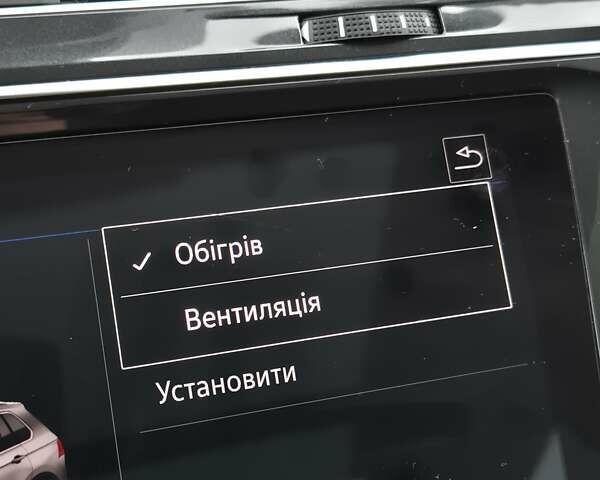 Серый Фольксваген Tiguan Allspace, объемом двигателя 2 л и пробегом 184 тыс. км за 29499 $, фото 69 на Automoto.ua