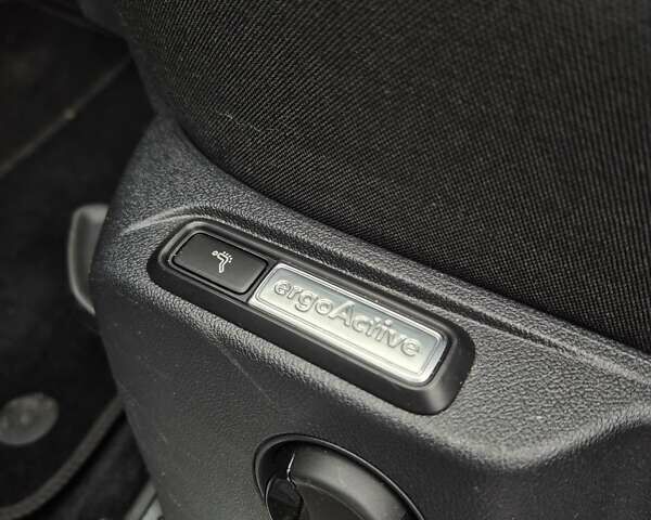 Серый Фольксваген Tiguan Allspace, объемом двигателя 2 л и пробегом 184 тыс. км за 29499 $, фото 48 на Automoto.ua