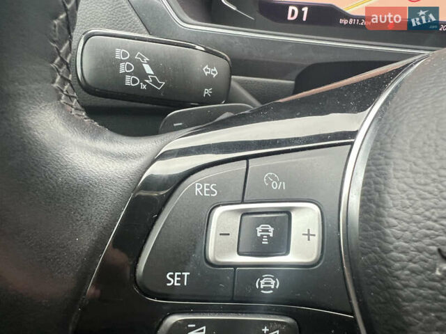 Серый Фольксваген Tiguan Allspace, объемом двигателя 2 л и пробегом 209 тыс. км за 27900 $, фото 43 на Automoto.ua