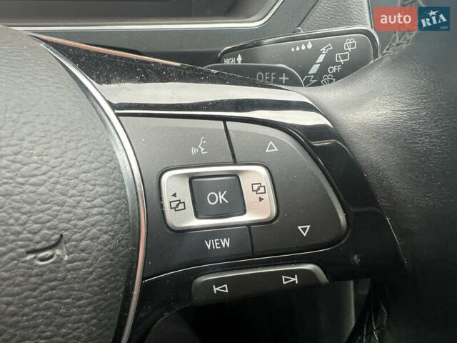 Серый Фольксваген Tiguan Allspace, объемом двигателя 2 л и пробегом 209 тыс. км за 27900 $, фото 44 на Automoto.ua