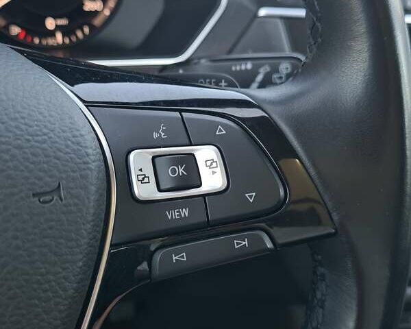 Сірий Фольксваген Tiguan Allspace, об'ємом двигуна 0 л та пробігом 177 тис. км за 30747 $, фото 39 на Automoto.ua