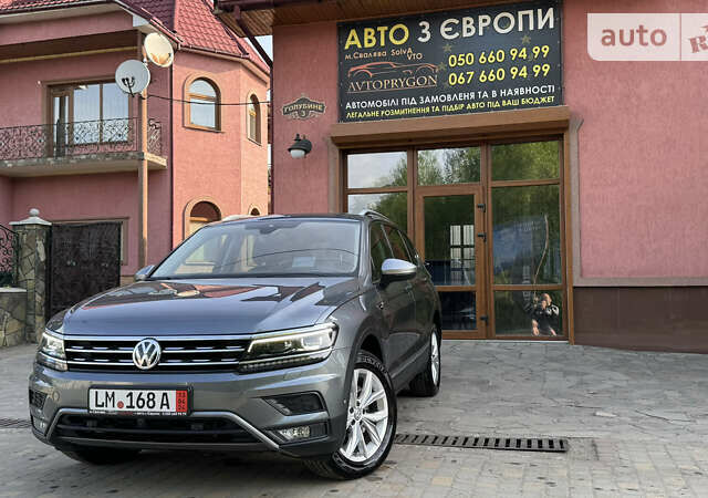 Сірий Фольксваген Tiguan Allspace, об'ємом двигуна 2 л та пробігом 149 тис. км за 31900 $, фото 36 на Automoto.ua