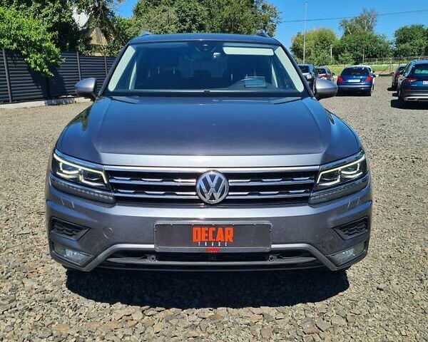 Сірий Фольксваген Tiguan Allspace, об'ємом двигуна 0 л та пробігом 177 тис. км за 30747 $, фото 1 на Automoto.ua