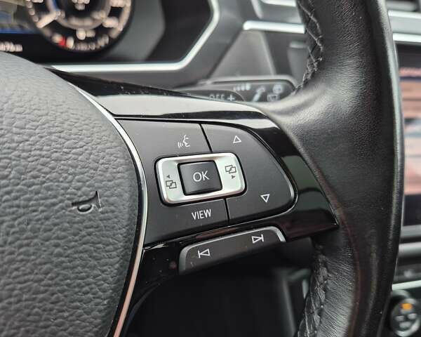 Серый Фольксваген Tiguan Allspace, объемом двигателя 2 л и пробегом 184 тыс. км за 29499 $, фото 54 на Automoto.ua