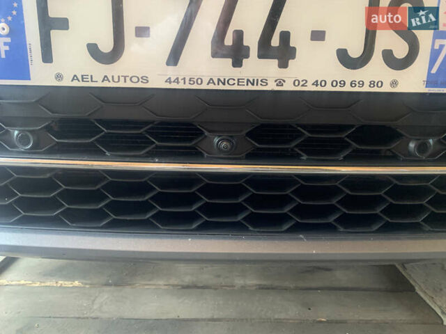 Сірий Фольксваген Tiguan Allspace, об'ємом двигуна 2 л та пробігом 215 тис. км за 27100 $, фото 34 на Automoto.ua