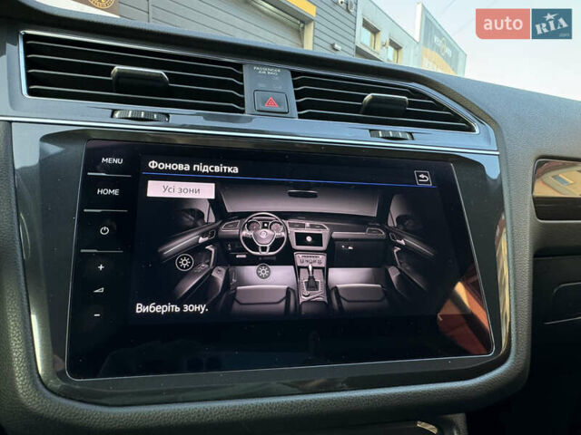 Сірий Фольксваген Tiguan Allspace, об'ємом двигуна 2 л та пробігом 158 тис. км за 27600 $, фото 28 на Automoto.ua