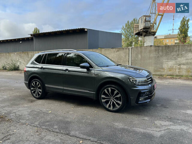 Фольксваген Tiguan Allspace 2020 в Кривом Роге на Automoto.ua Серый Фольксваген Tiguan Allspace, объемом двигателя 2 л и пробегом 86 тыс. км за 26500 $, фото 10 на Automoto.ua