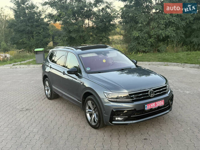 Сірий Фольксваген Tiguan Allspace, об'ємом двигуна 2 л та пробігом 234 тис. км за 26700 $, фото 20 на Automoto.ua