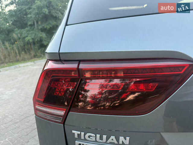 Сірий Фольксваген Tiguan Allspace, об'ємом двигуна 2 л та пробігом 234 тис. км за 26700 $, фото 27 на Automoto.ua