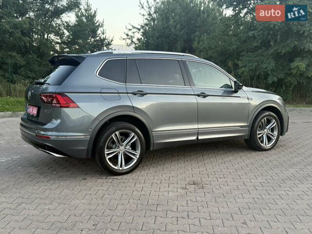 Сірий Фольксваген Tiguan Allspace, об'ємом двигуна 2 л та пробігом 234 тис. км за 26700 $, фото 15 на Automoto.ua