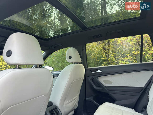Фольксваген Tiguan Allspace 2020 в Кривом Роге на Automoto.ua Серый Фольксваген Tiguan Allspace, объемом двигателя 2 л и пробегом 86 тыс. км за 26500 $, фото 20 на Automoto.ua
