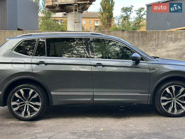 Фольксваген Tiguan Allspace 2020 в Кривом Роге на Automoto.ua Серый Фольксваген Tiguan Allspace, объемом двигателя 2 л и пробегом 86 тыс. км за 26500 $, фото 8 на Automoto.ua
