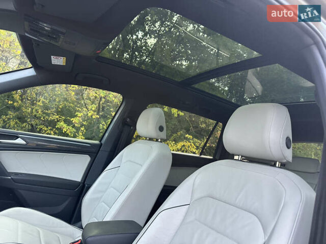 Фольксваген Tiguan Allspace 2020 в Кривом Роге на Automoto.ua Серый Фольксваген Tiguan Allspace, объемом двигателя 2 л и пробегом 86 тыс. км за 26500 $, фото 17 на Automoto.ua