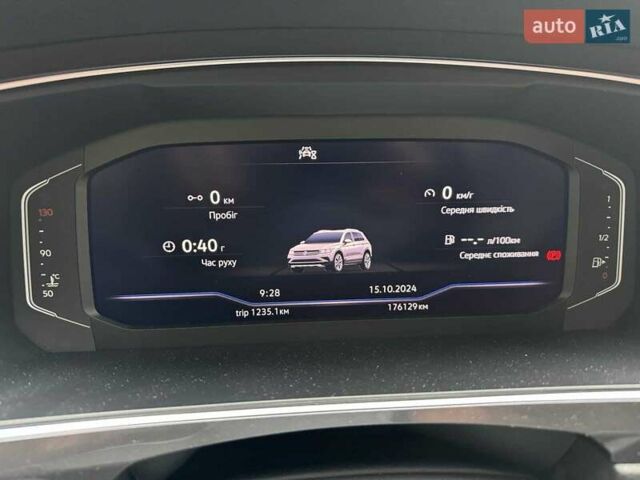 Серый Фольксваген Tiguan Allspace, объемом двигателя 2 л и пробегом 174 тыс. км за 34900 $, фото 4 на Automoto.ua