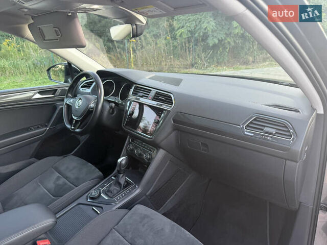 Сірий Фольксваген Tiguan Allspace, об'ємом двигуна 2 л та пробігом 234 тис. км за 26700 $, фото 30 на Automoto.ua