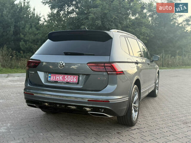Сірий Фольксваген Tiguan Allspace, об'ємом двигуна 2 л та пробігом 234 тис. км за 26700 $, фото 13 на Automoto.ua
