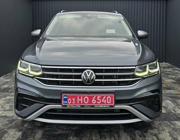 Фольксваген Tiguan Allspace 2021 в Луцке на Automoto.ua Серый Фольксваген Tiguan Allspace, объемом двигателя 0 л и пробегом 190 тыс. км за 33000 $, фото 1 на Automoto.ua