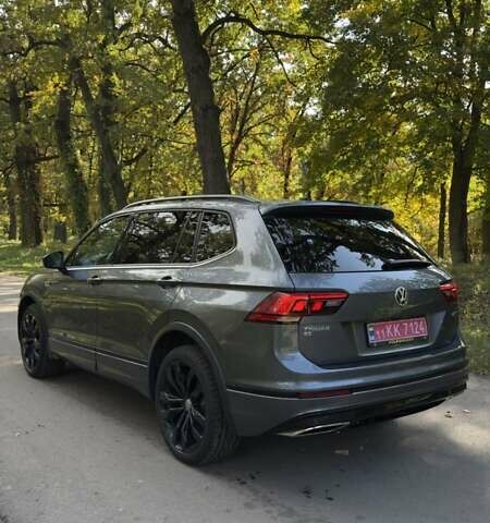 Серый Фольксваген Tiguan Allspace, объемом двигателя 2 л и пробегом 70 тыс. км за 24500 $, фото 19 на Automoto.ua