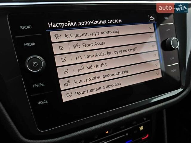 Фольксваген Tiguan Allspace 2021 в Луцке на Automoto.ua Серый Фольксваген Tiguan Allspace, объемом двигателя 0 л и пробегом 190 тыс. км за 33000 $, фото 38 на Automoto.ua