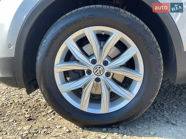 Фольксваген Tiguan Allspace 2021 в Луцке на Automoto.ua Серый Фольксваген Tiguan Allspace, объемом двигателя 2 л и пробегом 192 тыс. км за 29492 $, фото 13 на Automoto.ua