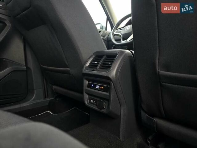 Фольксваген Tiguan Allspace 2021 в Луцке на Automoto.ua Серый Фольксваген Tiguan Allspace, объемом двигателя 0 л и пробегом 190 тыс. км за 33000 $, фото 70 на Automoto.ua