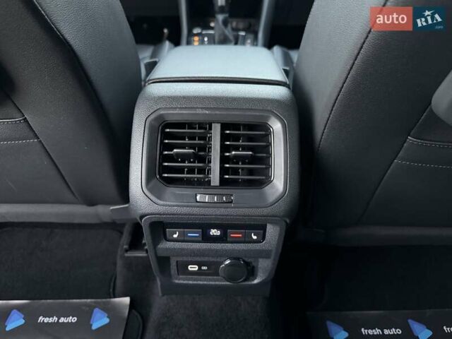 Серый Фольксваген Tiguan Allspace, объемом двигателя 2 л и пробегом 174 тыс. км за 33700 $, фото 34 на Automoto.ua