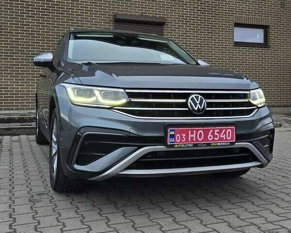 Фольксваген Tiguan Allspace 2021 в Луцке на Automoto.ua Серый Фольксваген Tiguan Allspace, объемом двигателя 0 л и пробегом 190 тыс. км за 33000 $, фото 15 на Automoto.ua