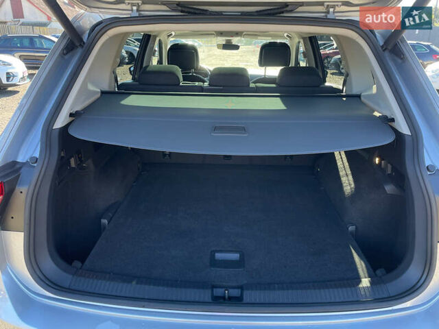 Фольксваген Tiguan Allspace 2021 в Луцке на Automoto.ua Серый Фольксваген Tiguan Allspace, объемом двигателя 2 л и пробегом 192 тыс. км за 29492 $, фото 35 на Automoto.ua