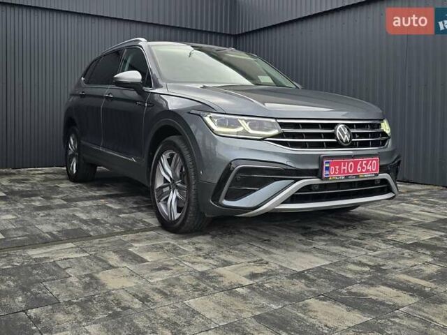 Фольксваген Tiguan Allspace 2021 в Луцке на Automoto.ua Серый Фольксваген Tiguan Allspace, объемом двигателя 0 л и пробегом 190 тыс. км за 33000 $, фото 5 на Automoto.ua